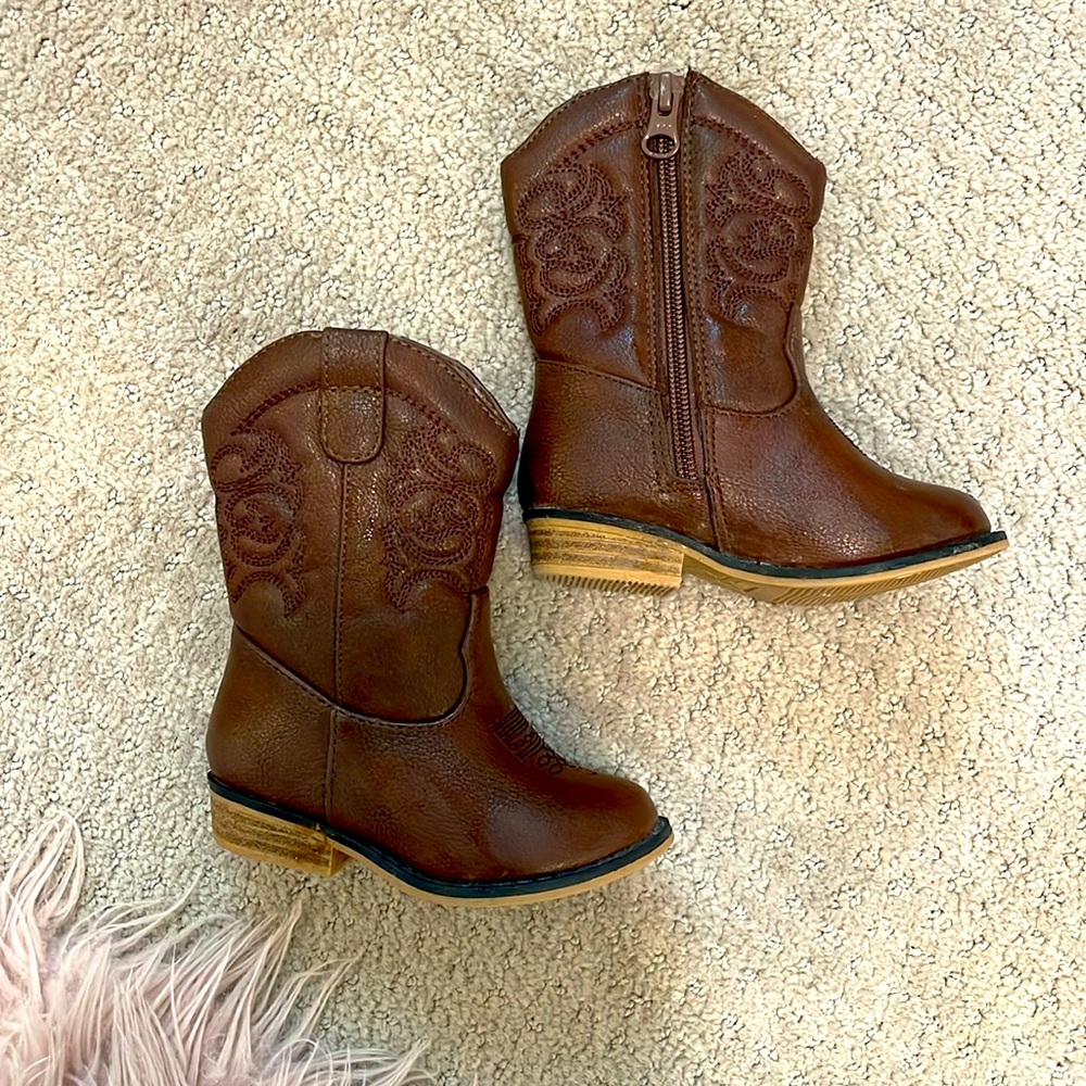 Toddler Western Cowboy Boots size 6 Cat & Jack
